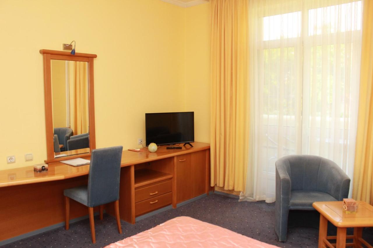 Hotel Prezident Palić Exterior foto