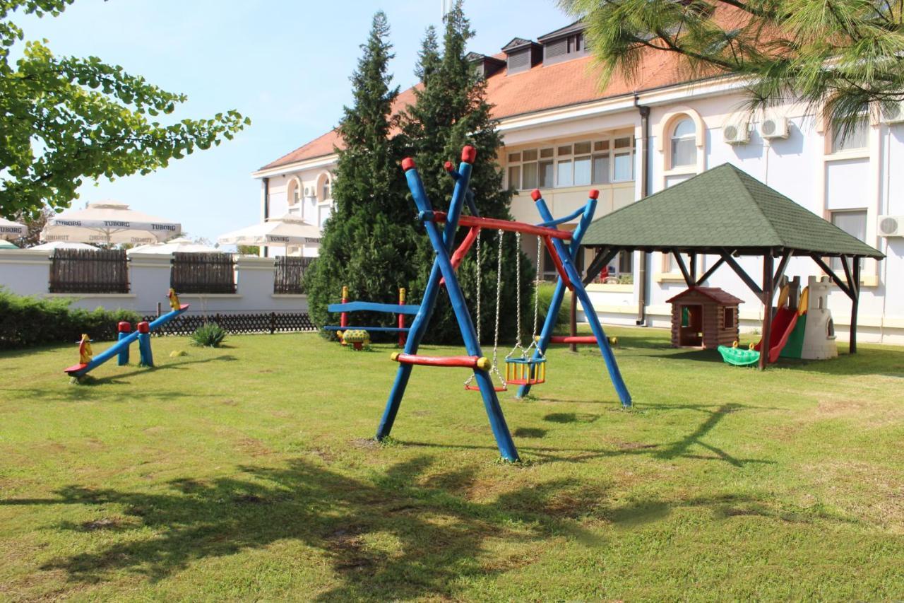 Hotel Prezident Palić Exterior foto
